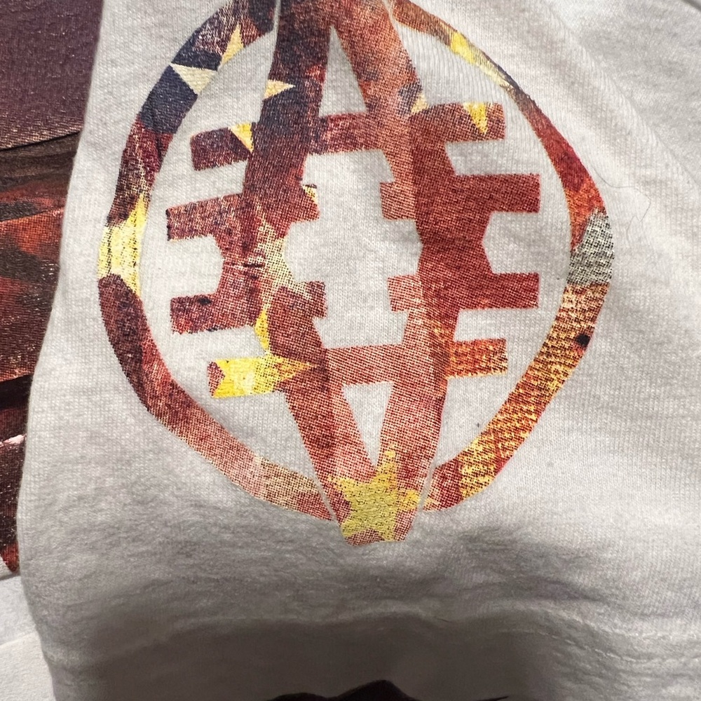 Akademiks Red and White Short Sleeve Tee with Vintage Design